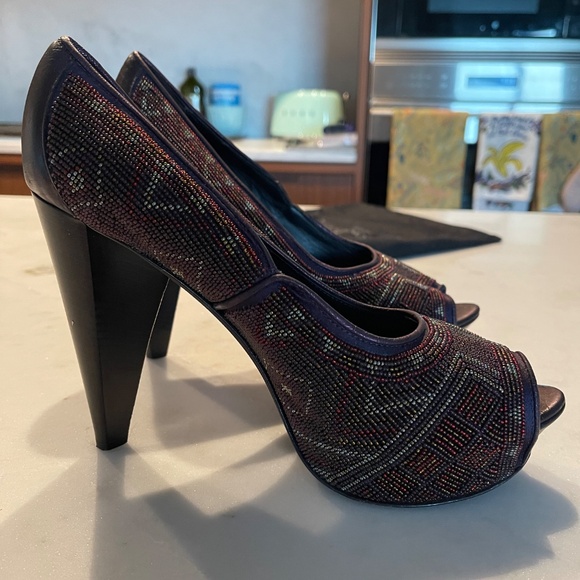 Donald J. Pliner | Purple Ceci Beaded Peep-Toe Heel (10M) - Picture 5 of 10